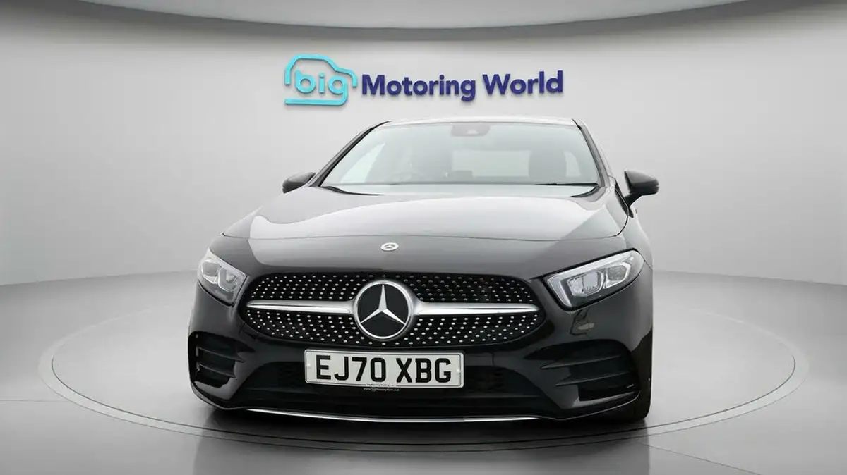 2020-mercedes-benz-a-class-13-a200-amg-line-saloon-4d-7g-dct-big-1