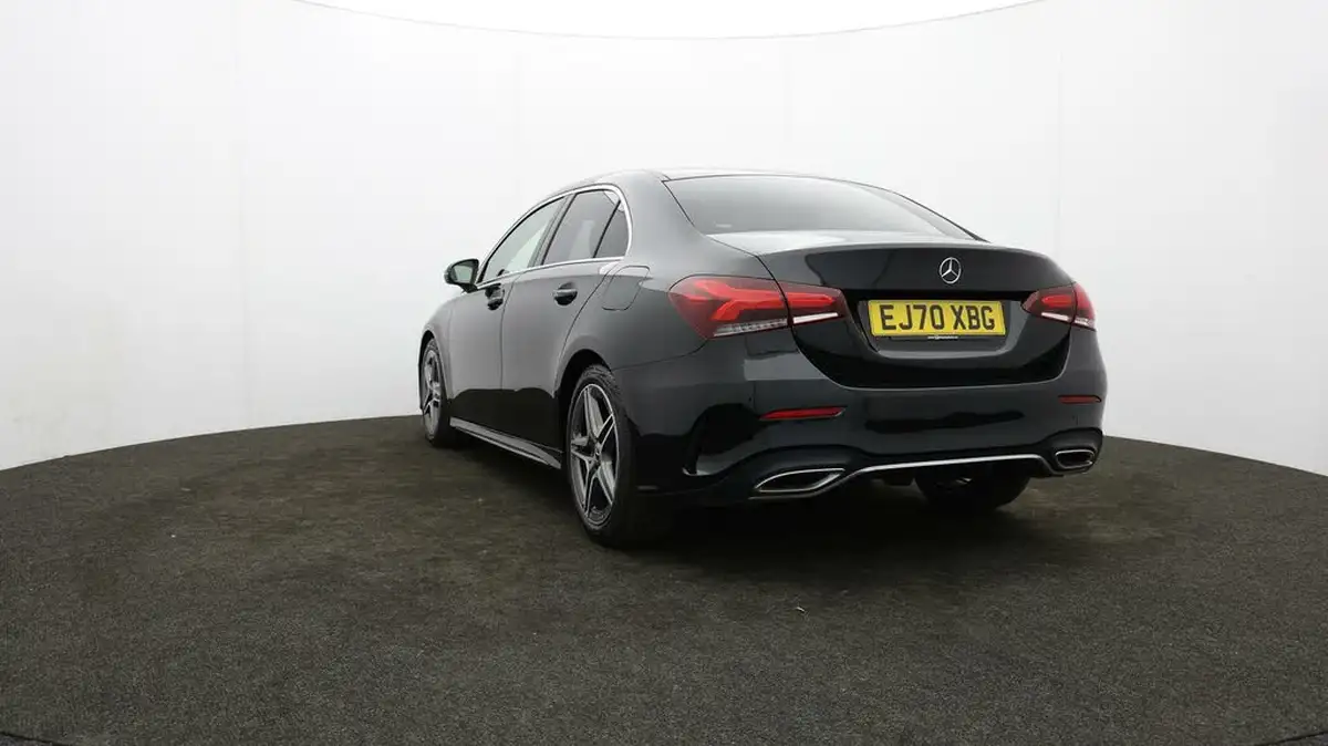2020-mercedes-benz-a-class-13-a200-amg-line-saloon-4d-7g-dct-big-70