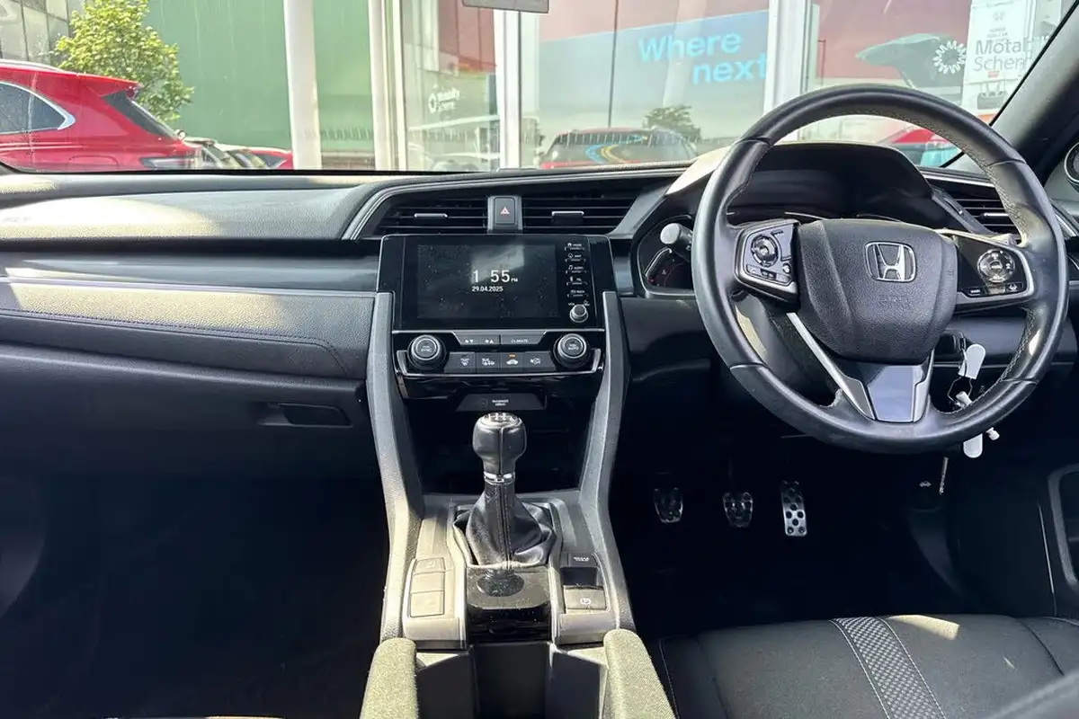 2020-honda-civic-15-vtec-turbo-sport-ss-big-3