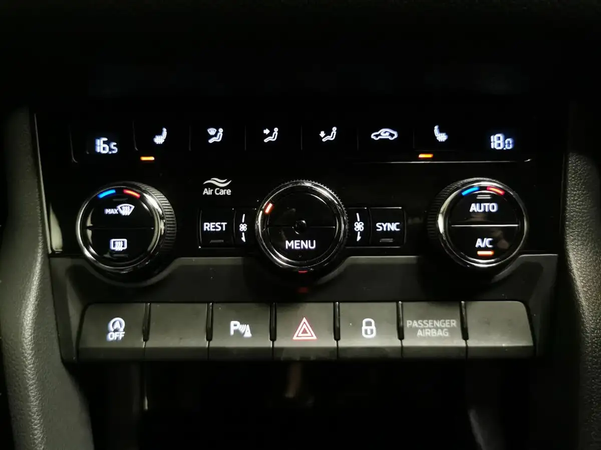 2021-skoda-kodiaq-15-tsi-sportline-big-17