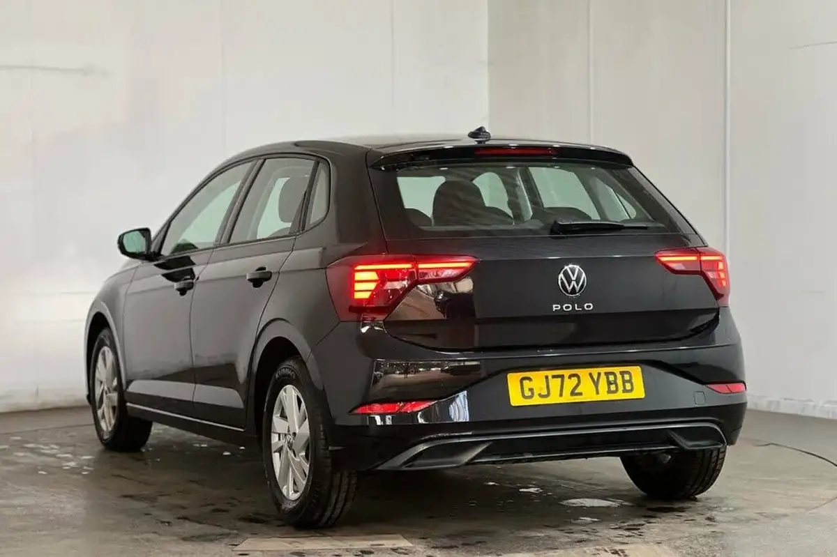2022-volkswagen-polo-10-tsi-life-big-15