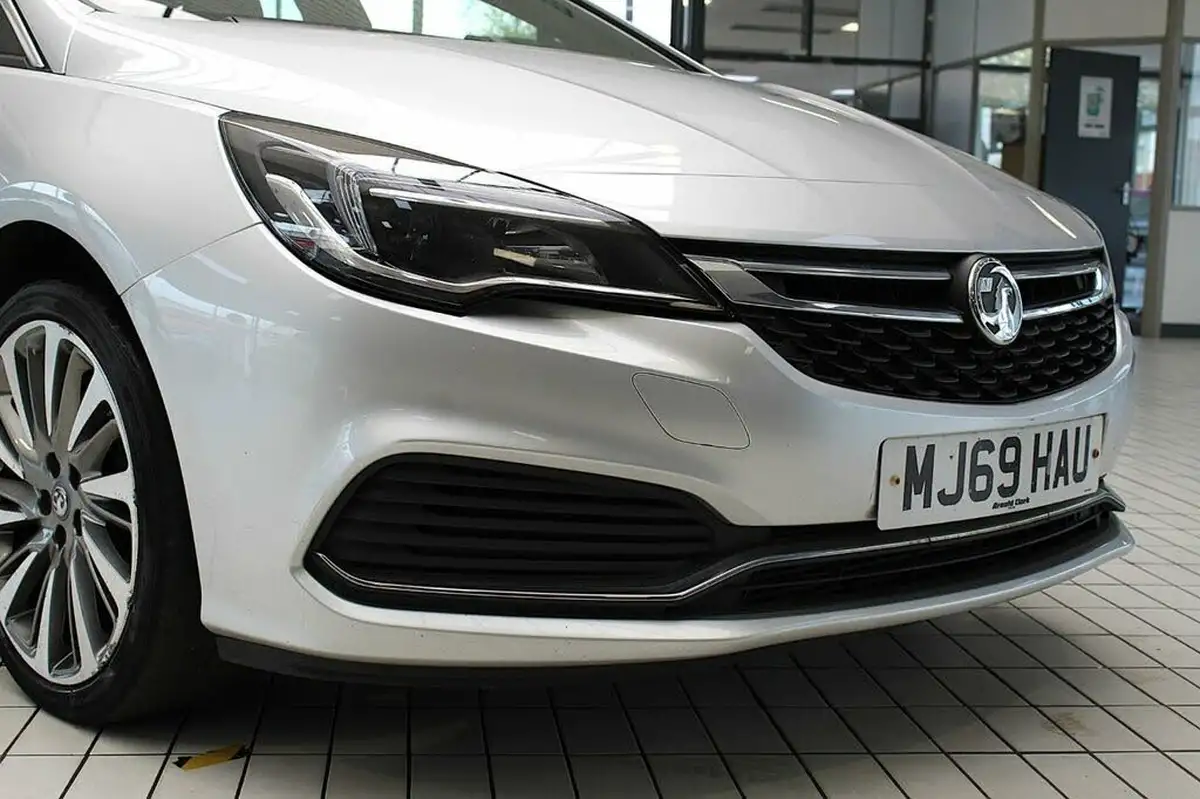 2019-vauxhall-astra-14i-16v-turbo-sri-vx-line-nav-ss-big-5