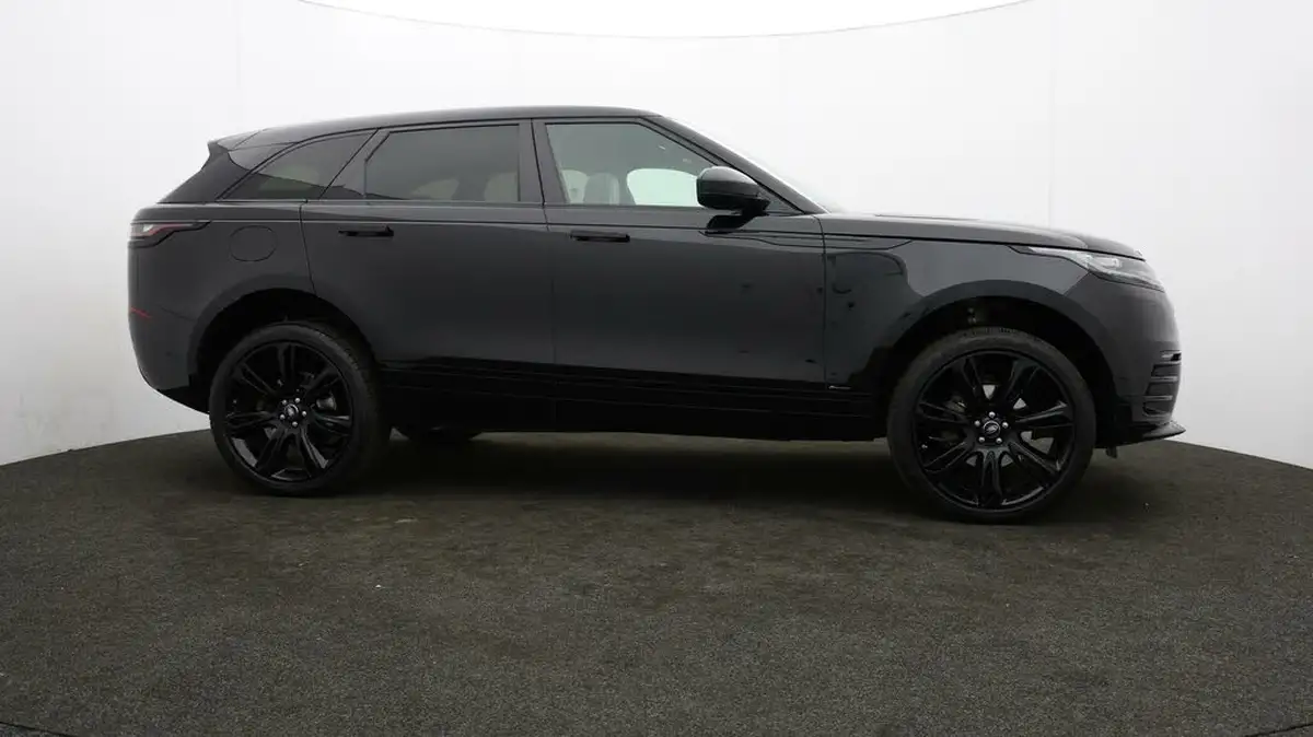 2019-land-rover-range-rover-velar-20-d240-r-dynamic-hse-big-33