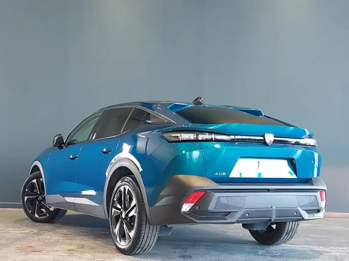 2023-peugeot-408-12-puretech-allure-premium-big-1