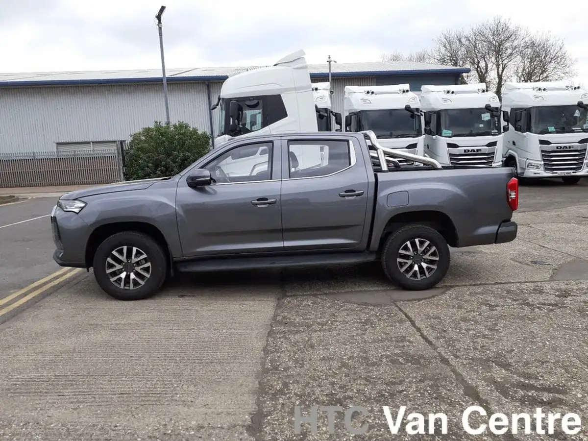 2023-maxus-t90ev-e-8855kwh-big-7