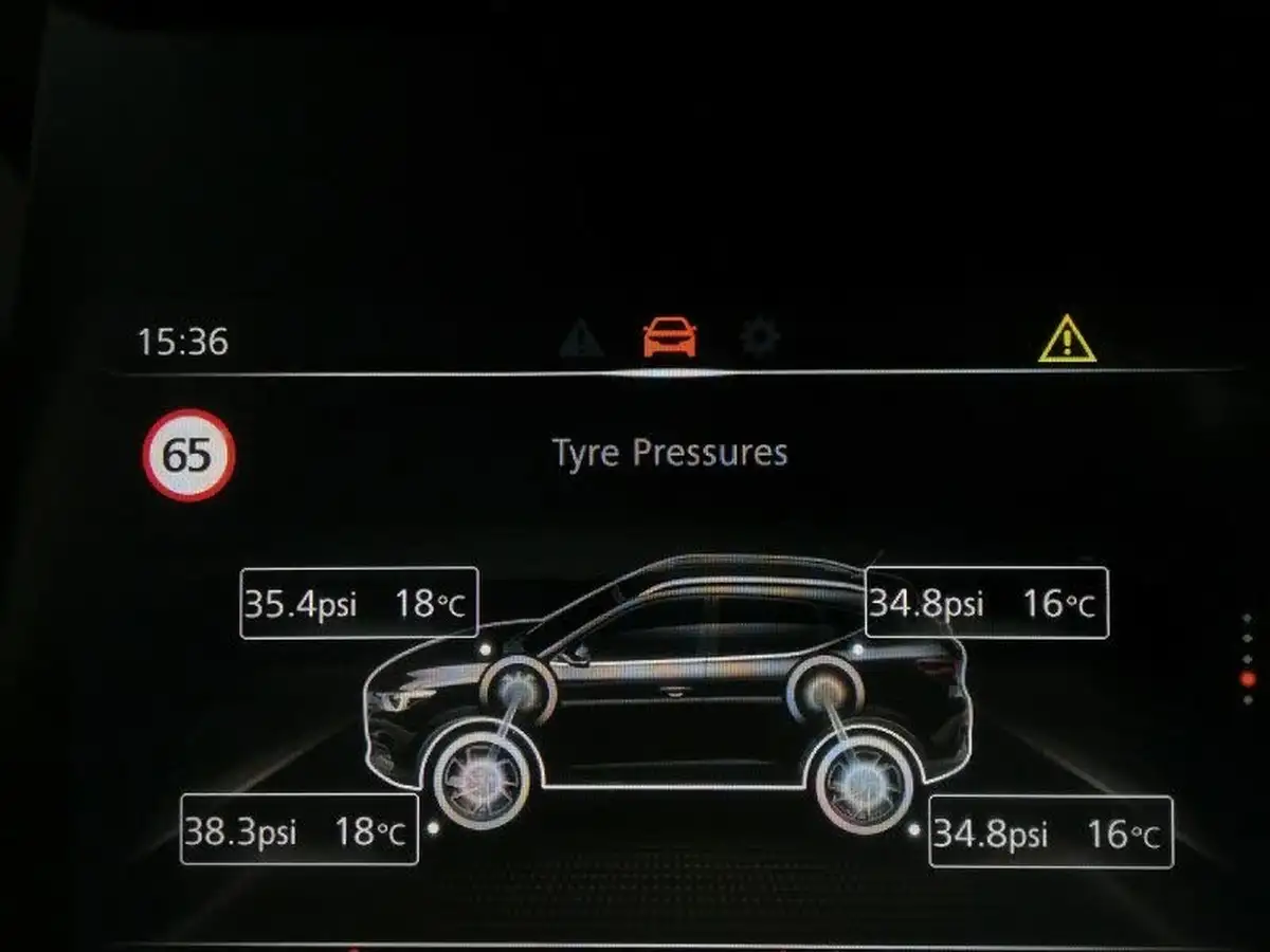 2023-mg-zs-suv-15-vti-tech-exclusive-big-18