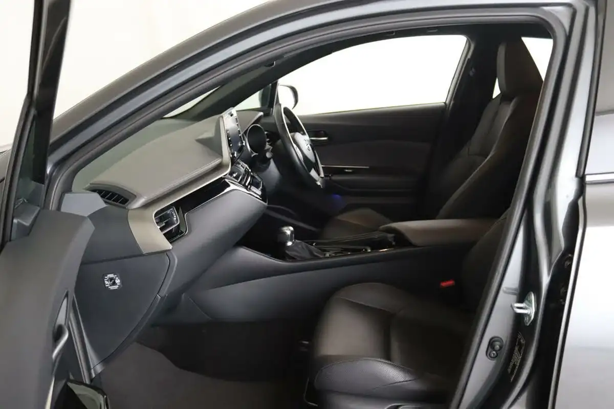 2022-toyota-c-hr-18-vvt-i-excel-big-10