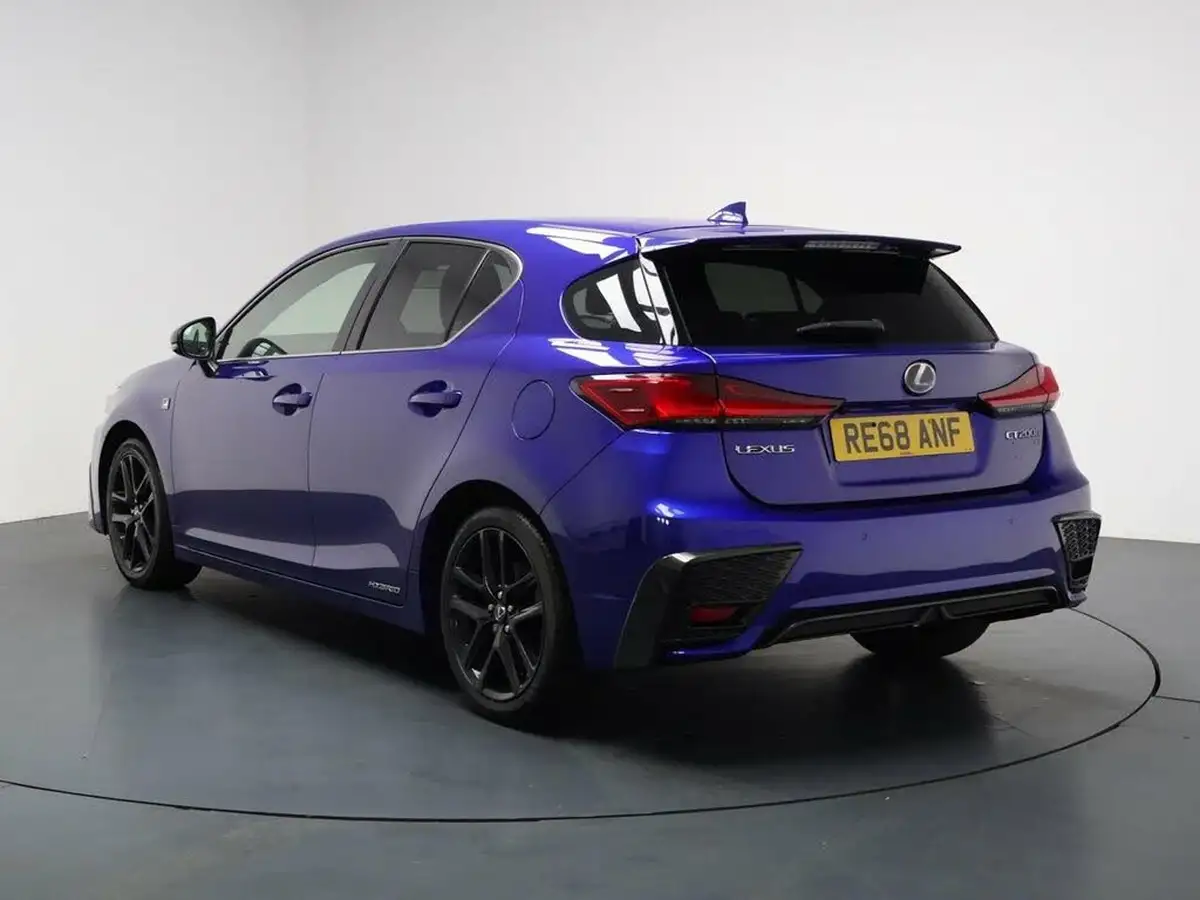 2019-lexus-ct-200h-18-f-sport-big-8