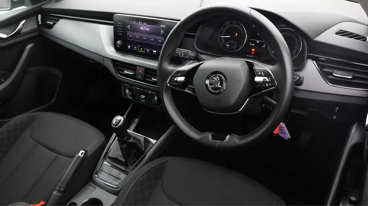 2023-skoda-scala-10-tsi-se-110ps-big-8