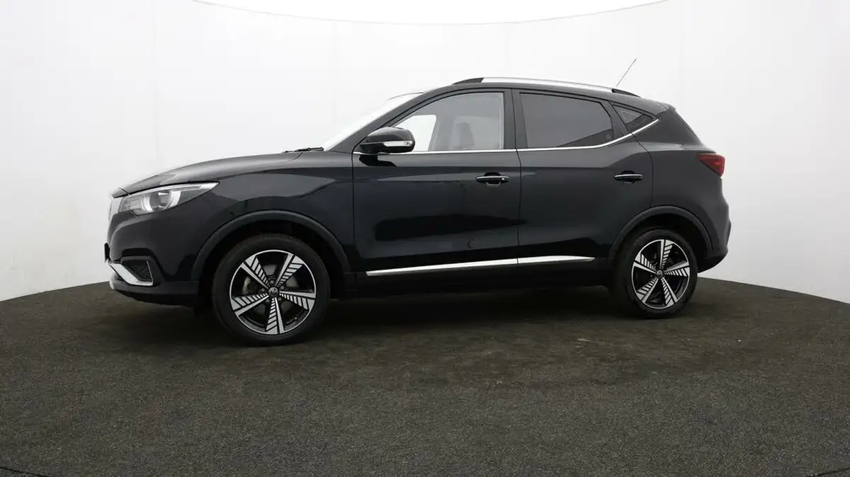 2021-mg-zs-suv-e-exclusive-ev-big-55