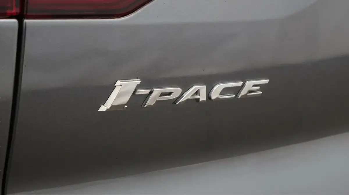 2019-jaguar-i-pace-ev400-hse-big-20