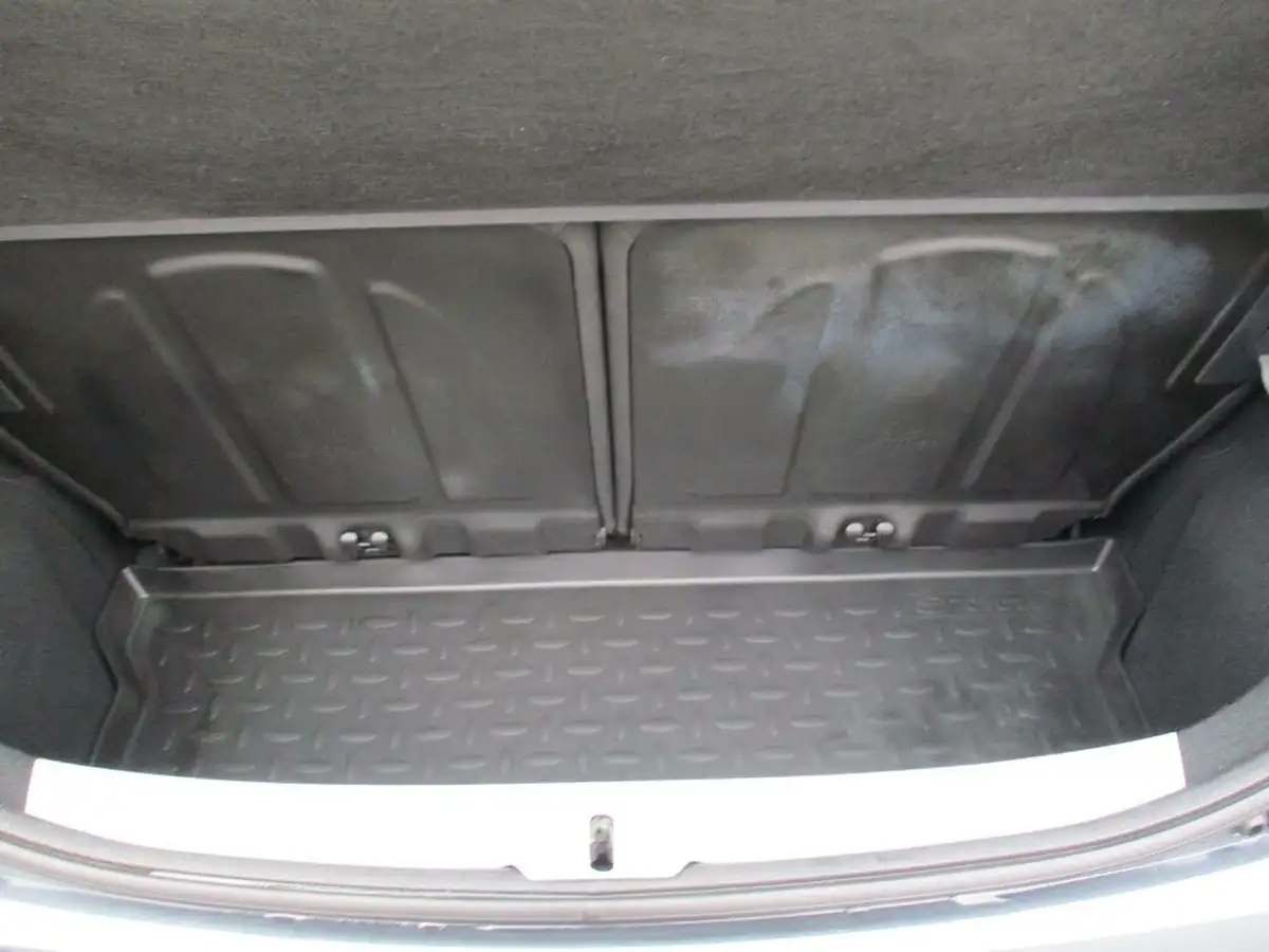 2015-toyota-aygo-10-vvt-i-x-pression-x-wave-x-shift-big-10