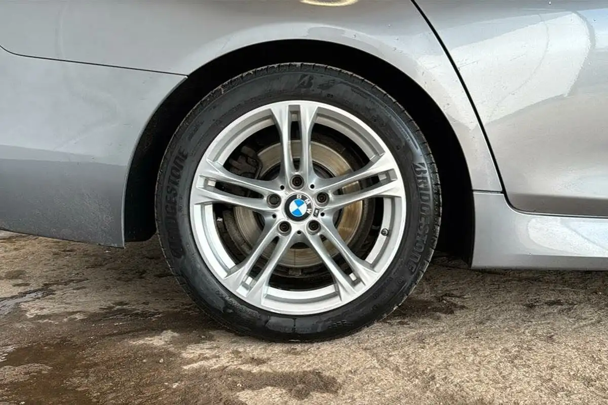 2016-bmw-5-series-20td-520d-m-sport-190bhp-touring-5d-auto-big-30
