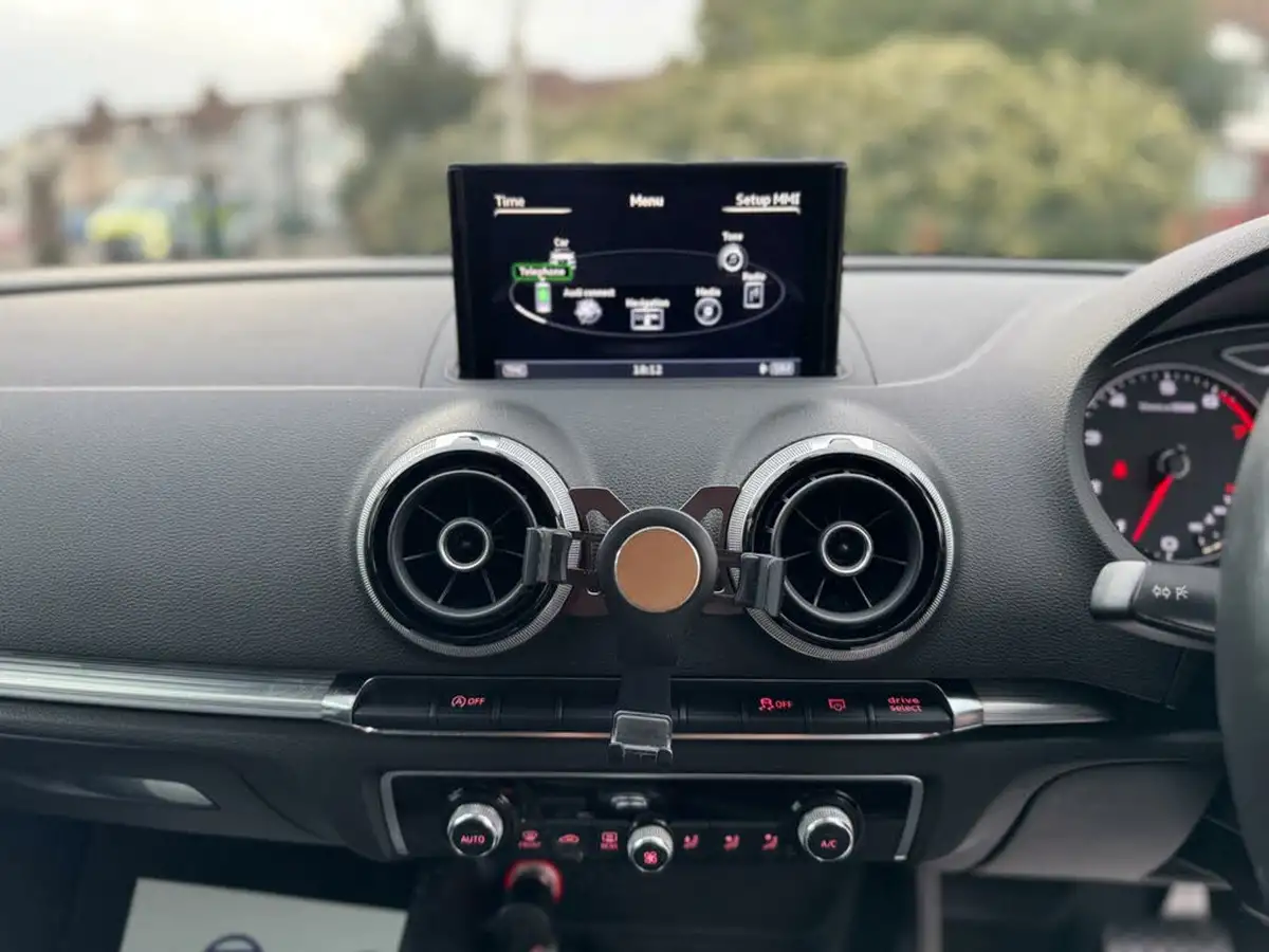 2013-audi-a3-18-tfsi-sportback-5d-1798cc-s-tronic-13my-big-42