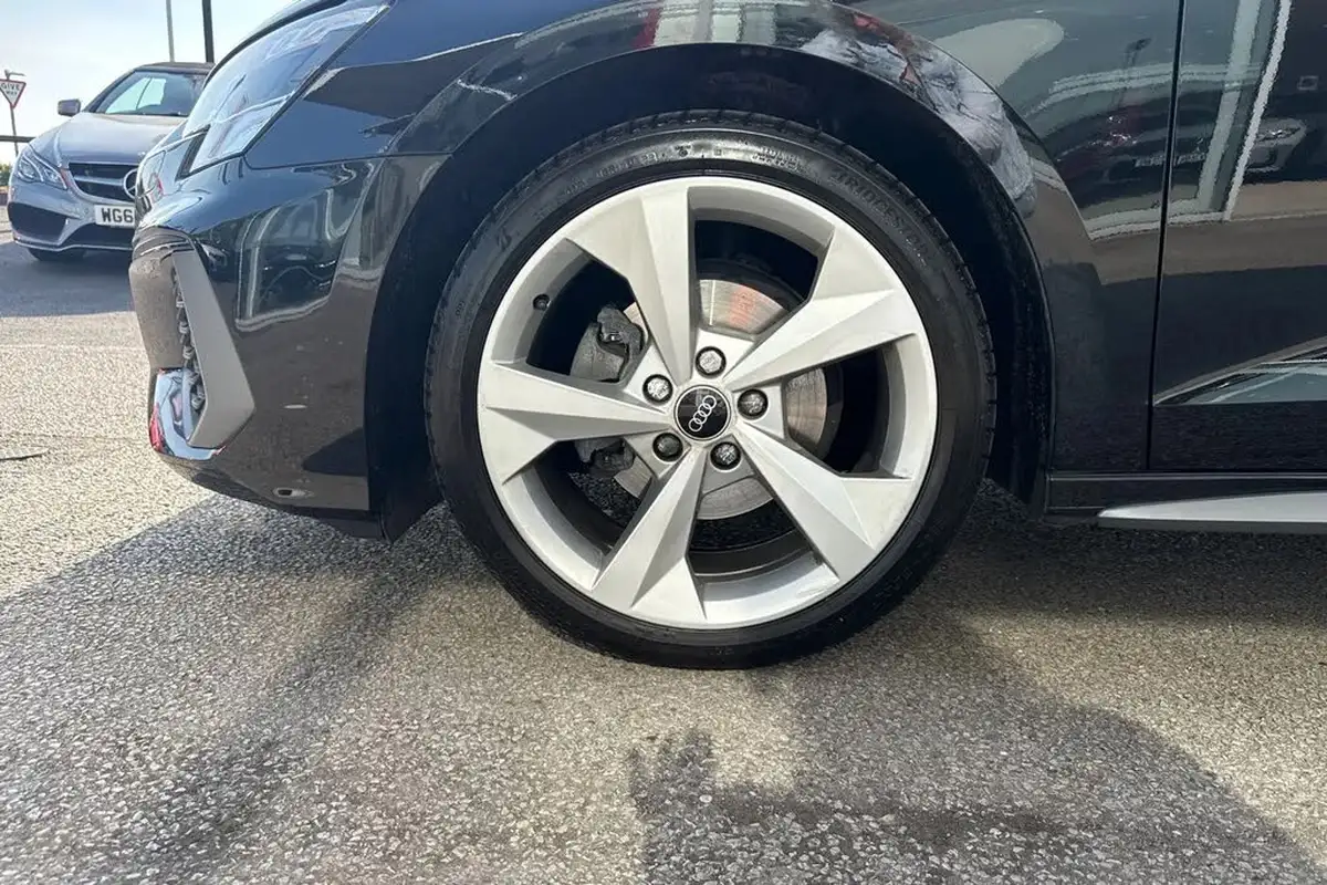 2022-audi-a3-10-30-tfsi-s-line-sportback-5d-big-12