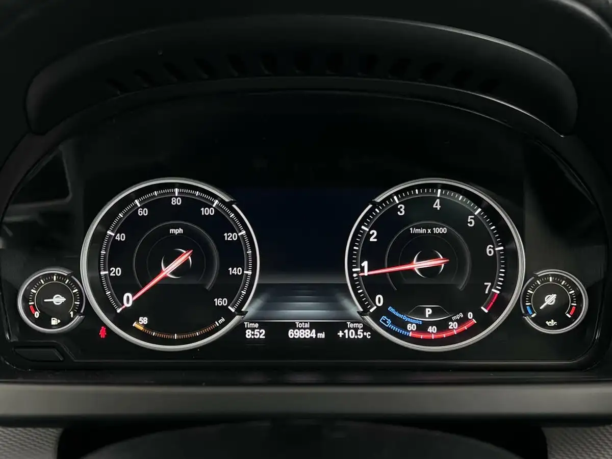 2016-bmw-6-series-30-640i-m-sport-gran-coupe-4d-big-14