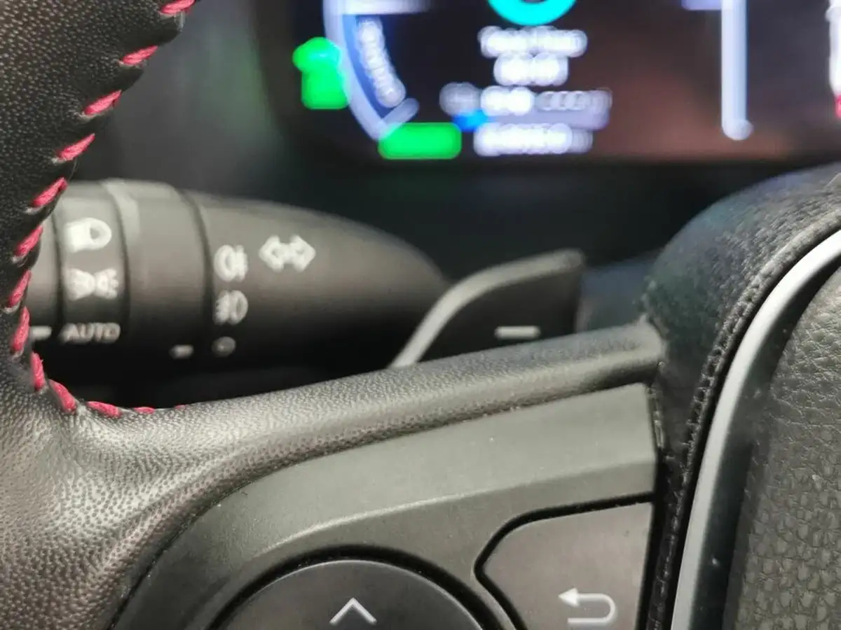 2023-suzuki-across-25-no-trim-big-17