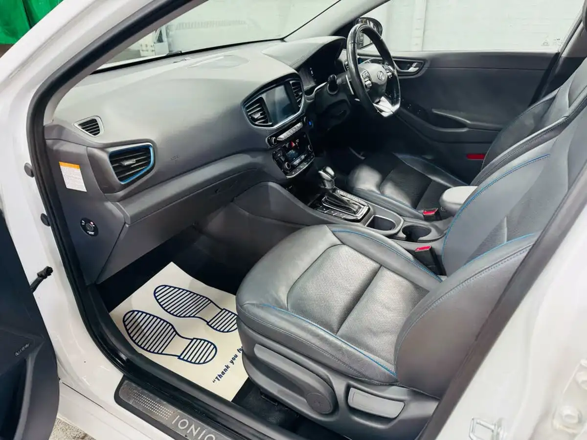 2017-hyundai-ioniq-16-gdi-premium-se-plug-in-hybrid-big-11