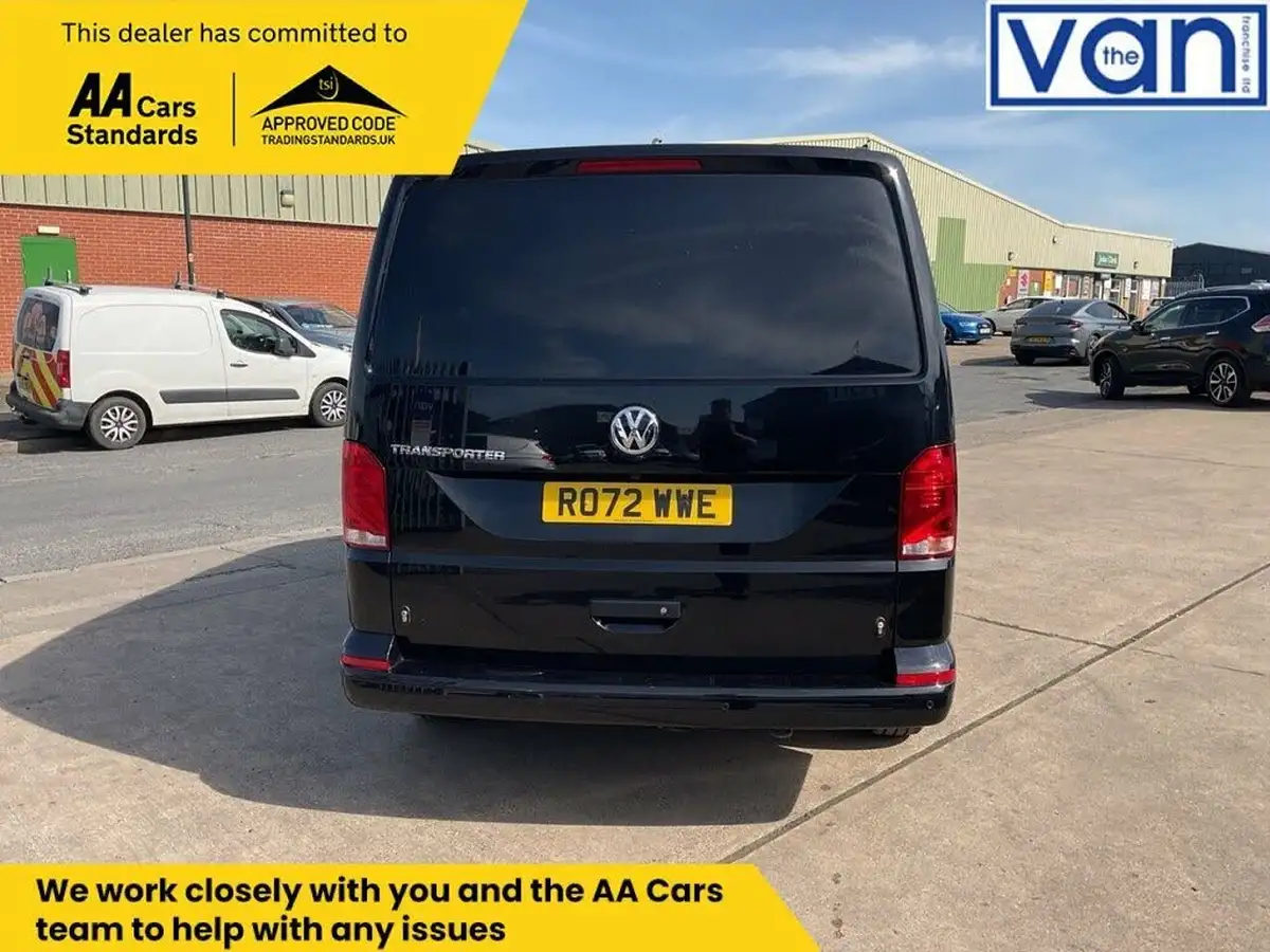 2022-volkswagen-transporter-20tdi-t28-highline-bmt-swb-110pseu6d-big-3