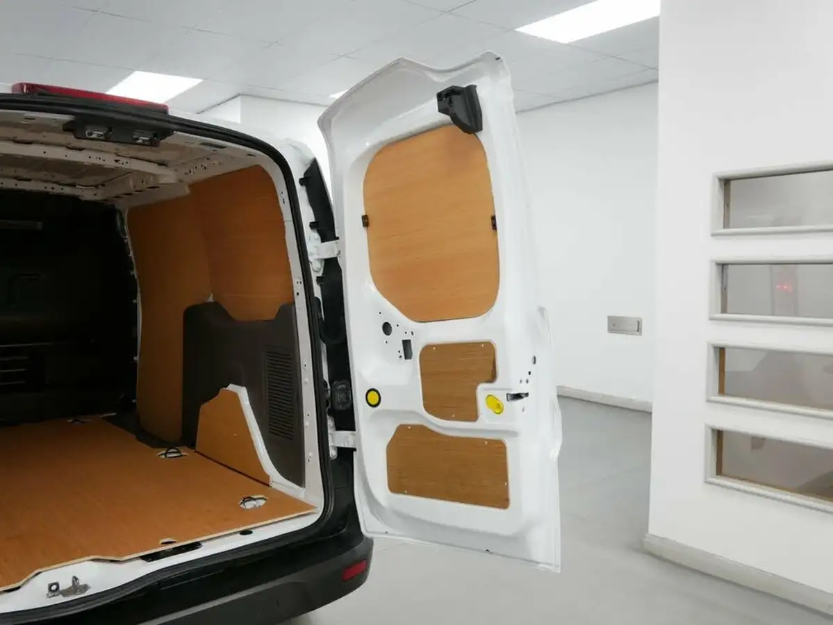 2021-ford-transit-connect-big-21