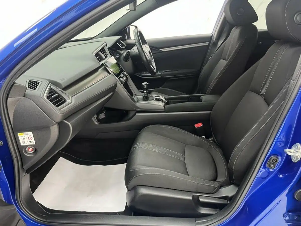 2017-honda-civic-10-vtec-turbo-sr-big-12