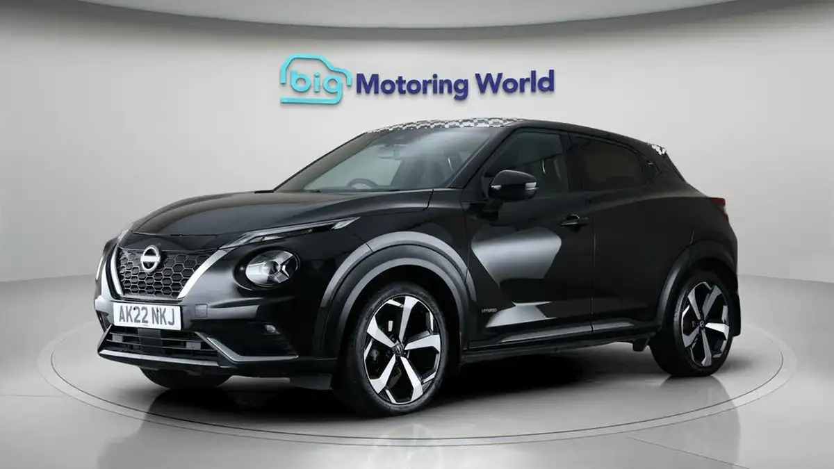 2022-nissan-juke-16-hybrid-tekna-big-3