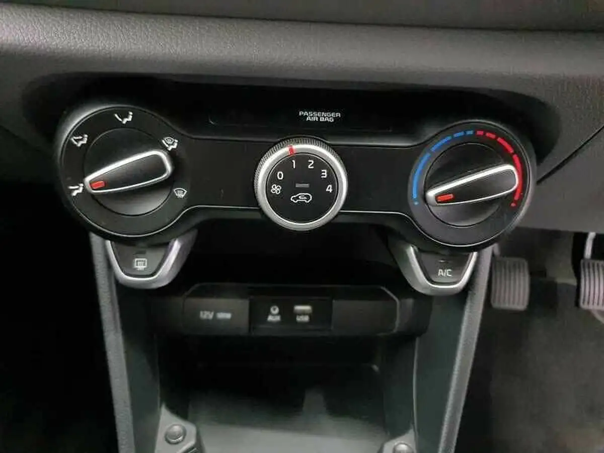 2020-kia-picanto-10-zest-big-21