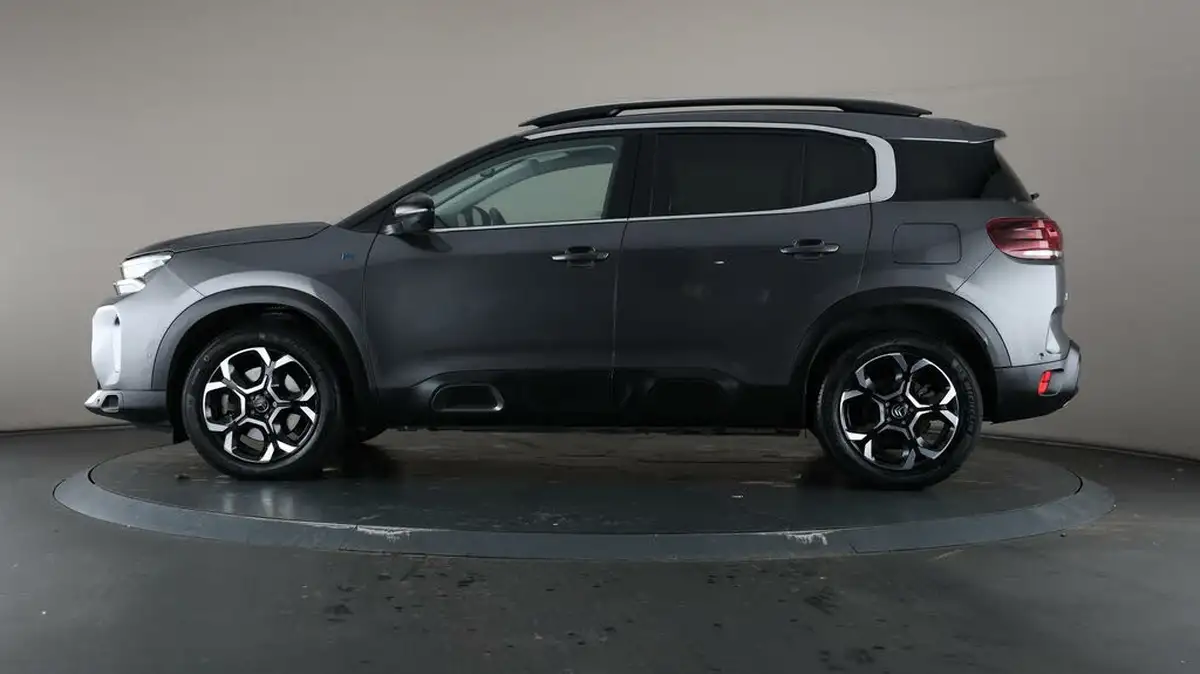 2022-citroen-c5-aircross-16-puretech-shine-big-30