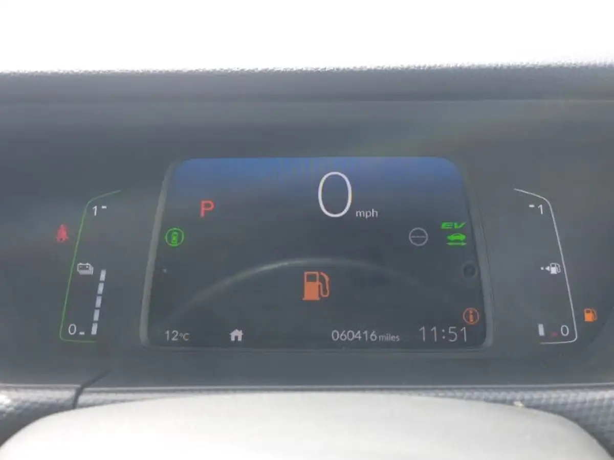 2021-honda-jazz-15-i-mmd-se-109ps-big-13