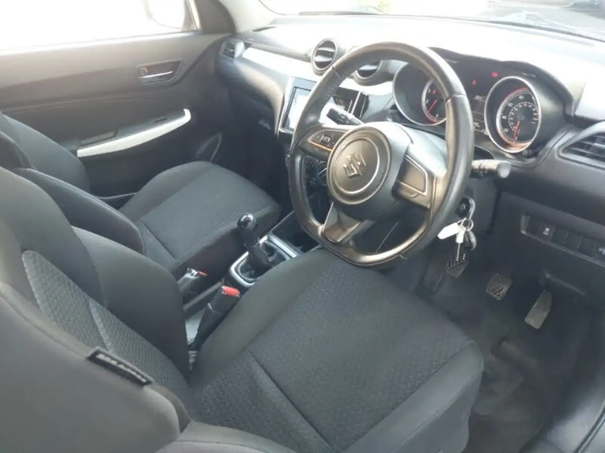 2017-suzuki-swift-10-boosterjet-sz-t-big-17