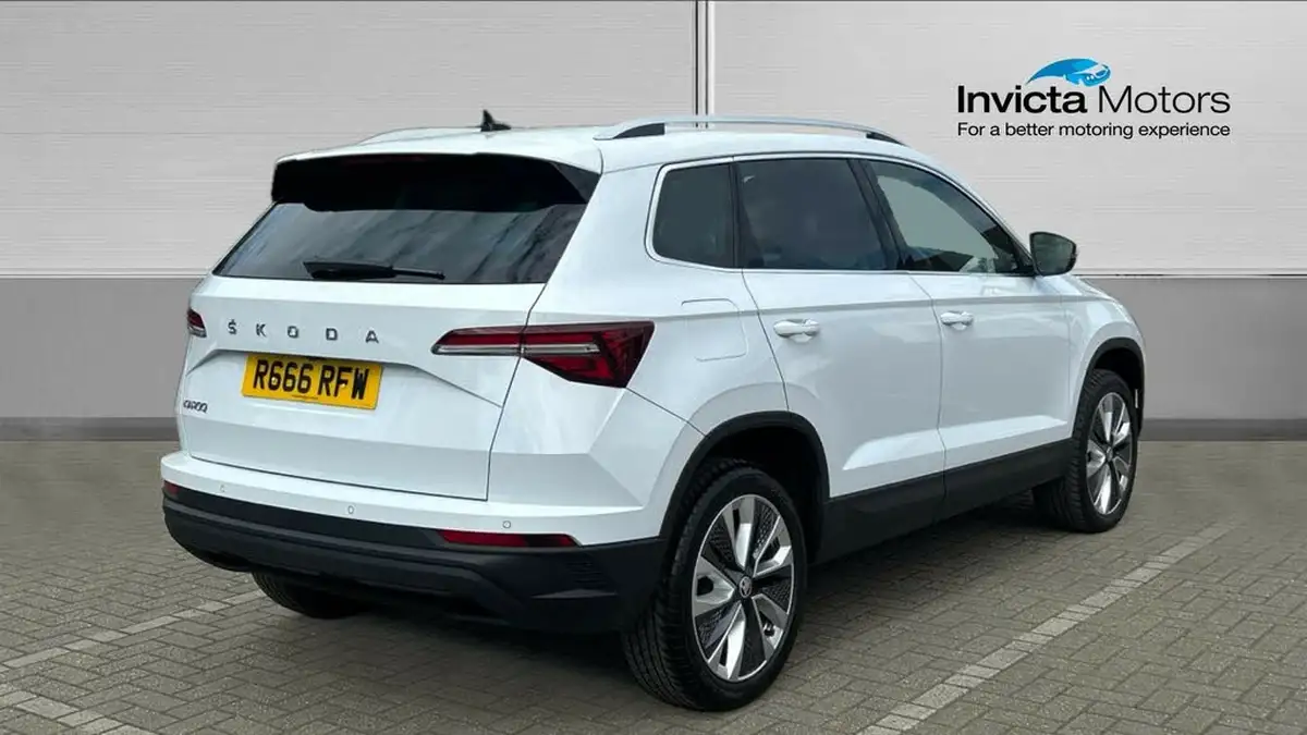 2023-skoda-karoq-15-tsi-se-l-dsg-big-2