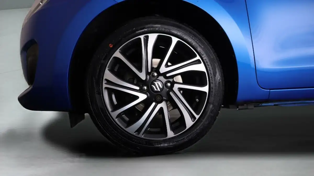2022-suzuki-swift-12-dualjet-sz5-cvt-big-16