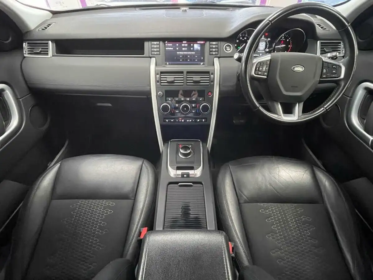 2018-land-rover-discovery-sport-20td4-se-tech-180ps-auto-big-1