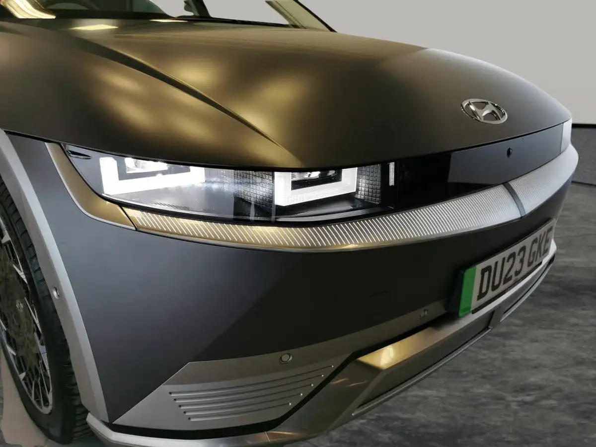 2023-hyundai-ioniq-5-e-ultimate-325ps-77kwh-awd-big-32