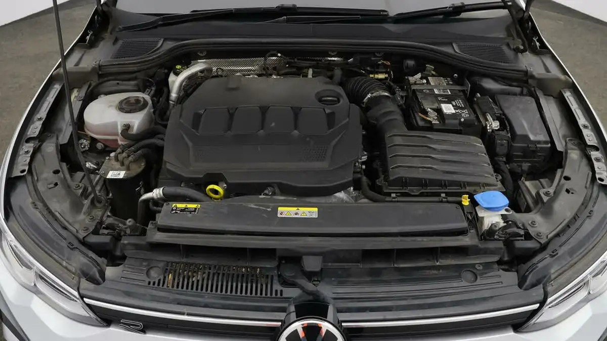 2020-volkswagen-golf-20tdi-r-line-hatchback-5d-dsg-big-18