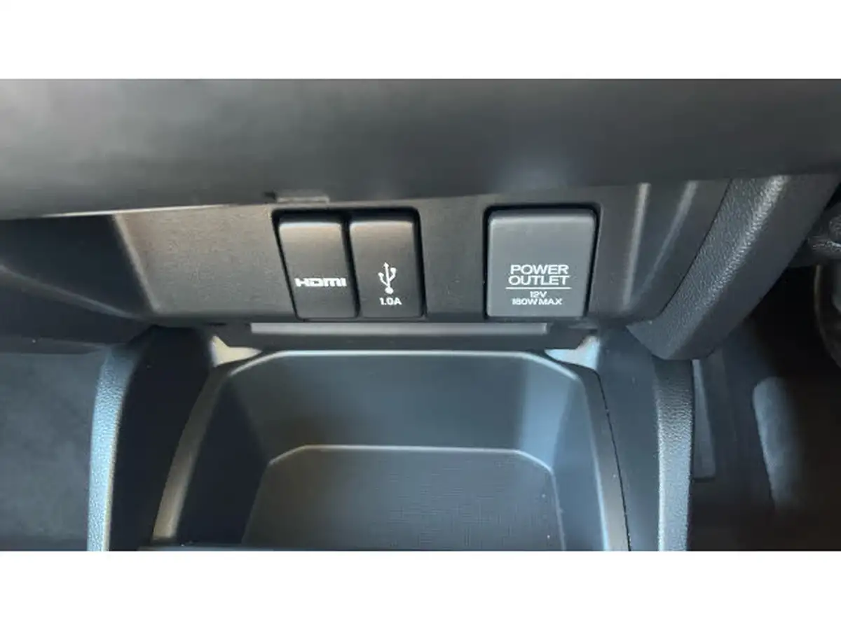 2019-honda-jazz-15-i-vtec-sport-cvt-big-25