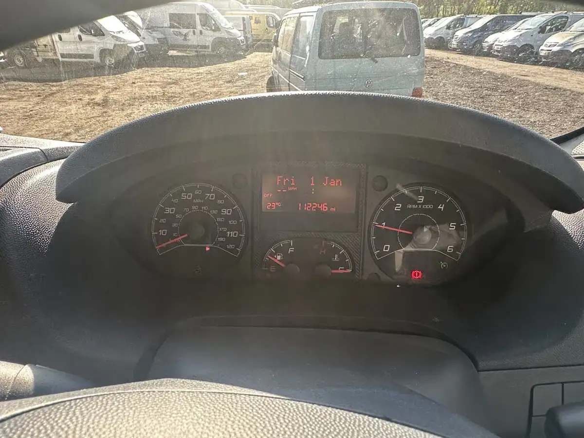 2017-citroen-relay-20bluehdi-35-l3h2-enterprise-130eu6-big-9