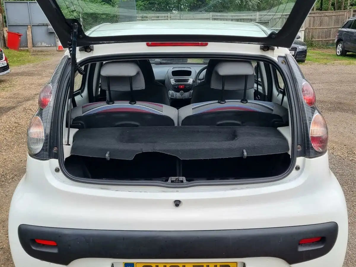2011-citroen-c1-10-vtr-68-5d-big-15