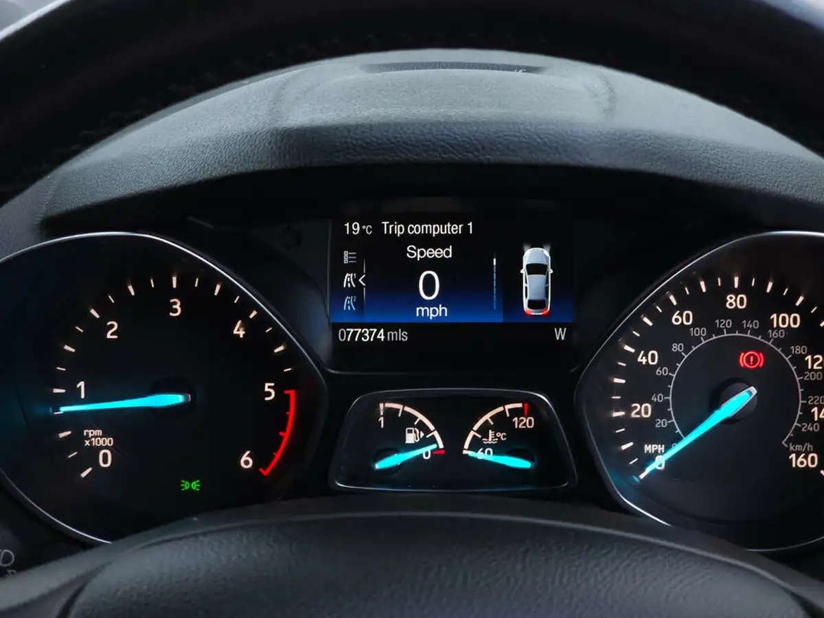 2018-ford-kuga-15tdci-titanium-big-25