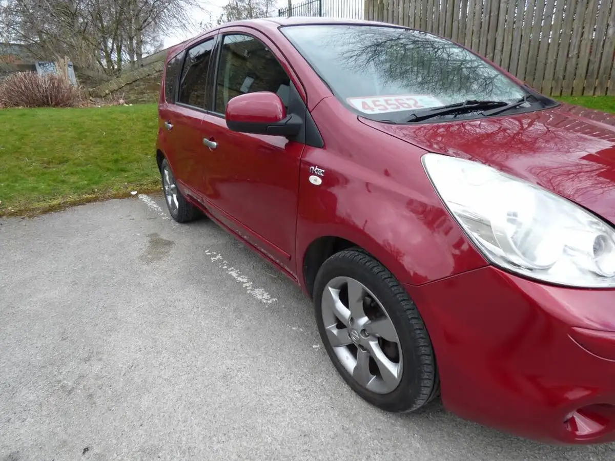 2011-nissan-note-16-n-tec-auto-big-42