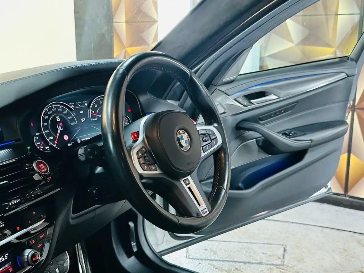 2019-bmw-5-series-44-m5-competition-big-57