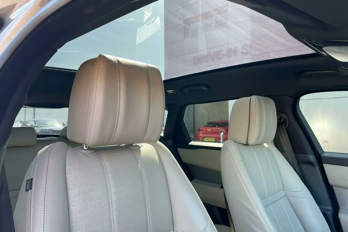 2022-land-rover-range-rover-velar-20-p250-r-dynamic-hse-249ps-big-10