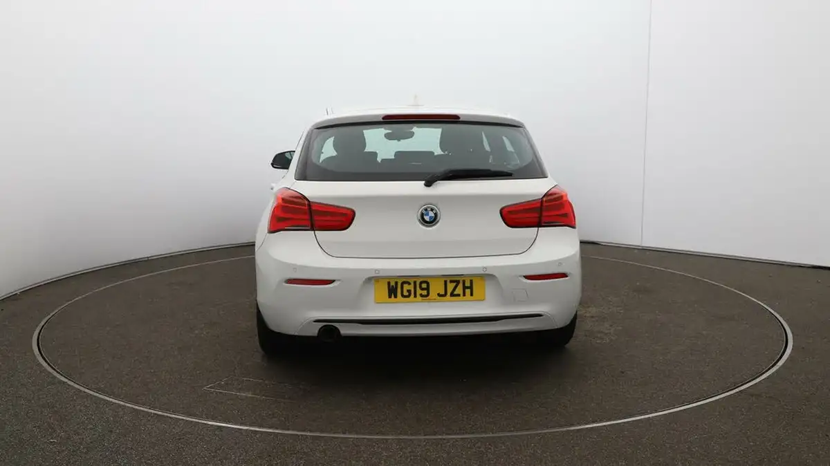 2019-bmw-1-series-15-118i-sport-138bhp-5d-big-49