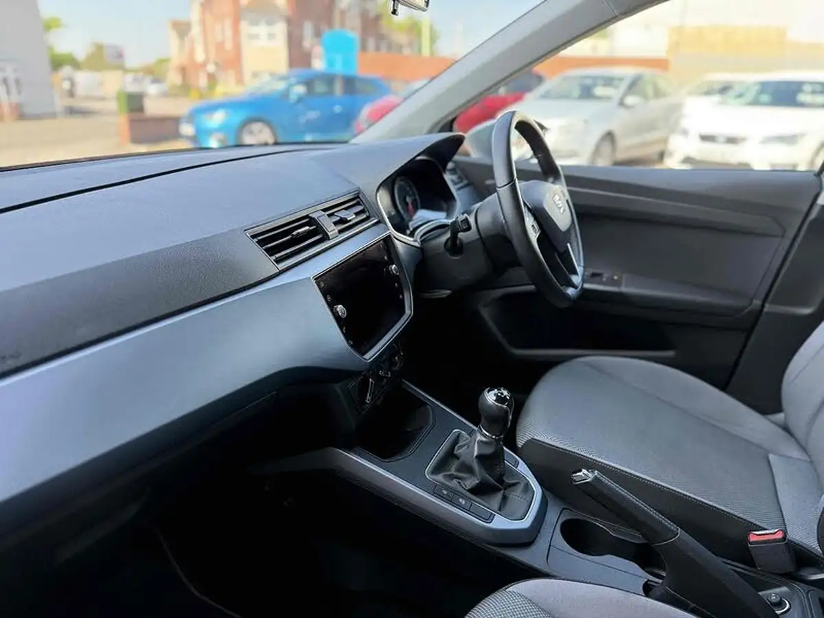2018-seat-arona-10-tsi-se-technology-115ps-big-13