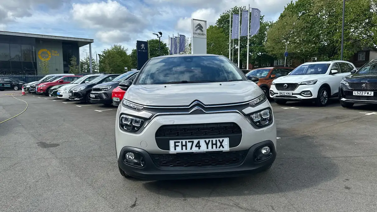 2025-citroen-c3-12-puretech-plus-110ps-eat6-big-7