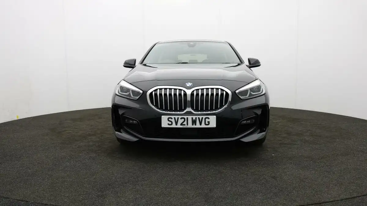 2021-bmw-1-series-15-118i-m-sport-lcp-big-47