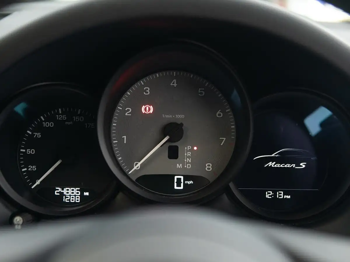 2021-porsche-macan-29-v6-s-big-24