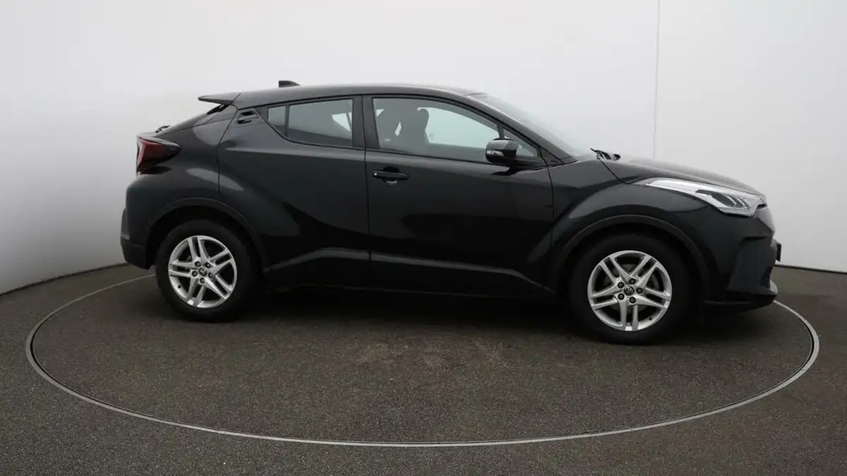 2022-toyota-c-hr-18-vvt-i-icon-big-41