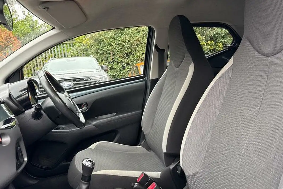 2021-toyota-aygo-10-vvt-i-x-trend-tss-big-18