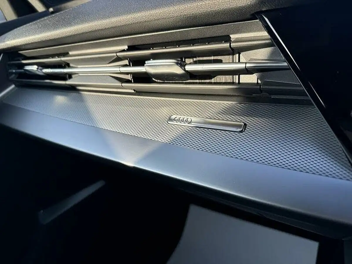 2022-audi-a3-14-40-tfsi-e-s-line-big-21